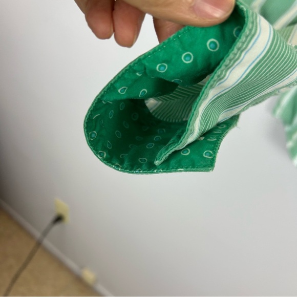 L.L. Bean Green and White Striped Shirt Size Medium - Picture 7 of 12